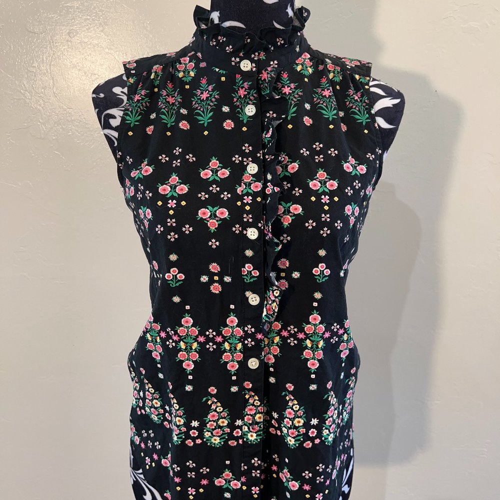 Ann Taylor Petite Sleeveless blouse